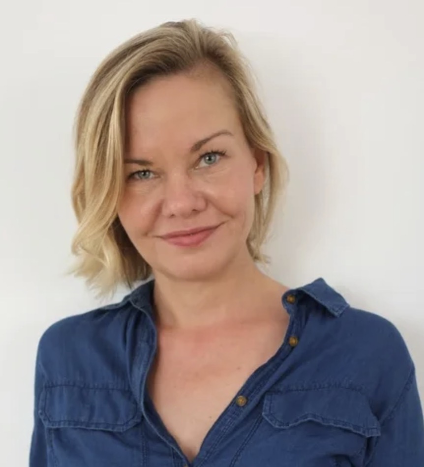 Photo of Kirsten Miller