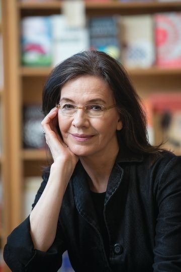Photo of Louise Erdrich