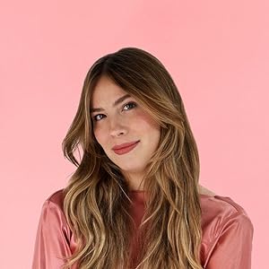 Photo of Emily Henry