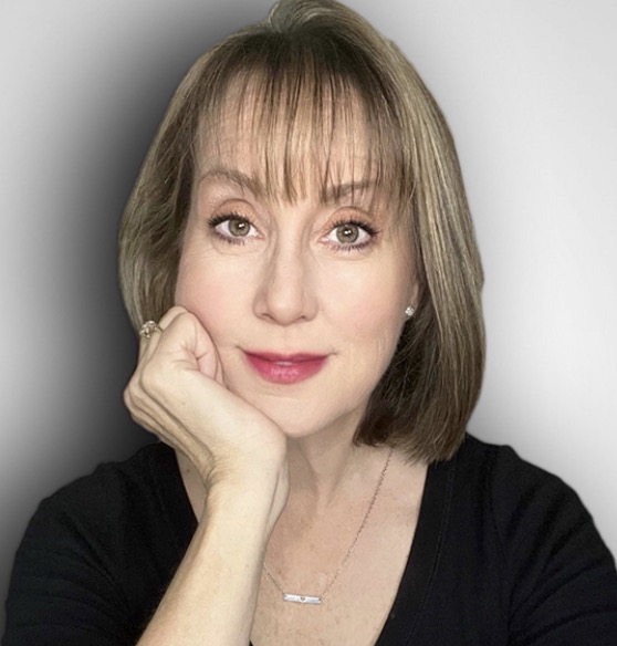 Photo of Jenn McKinlay