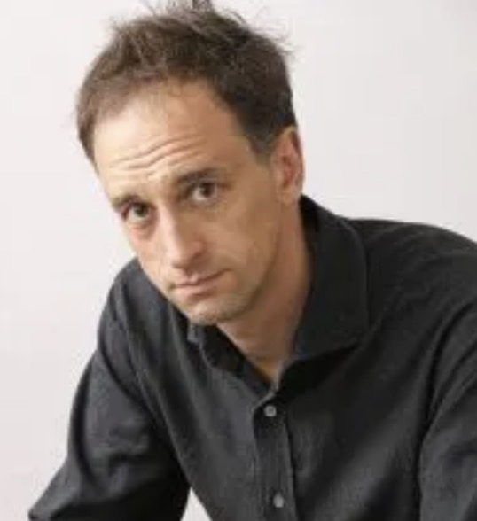 Photo of Charles Cumming