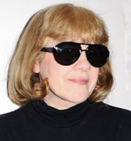 Photo of Lorna Barrett