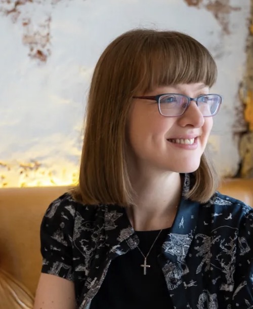 Photo of Laura Purcell