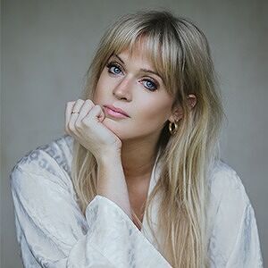 Photo of Dolly Alderton