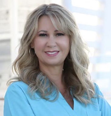 Photo of Denise Hunter