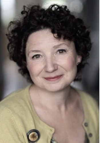 Photo of Sarah Steele