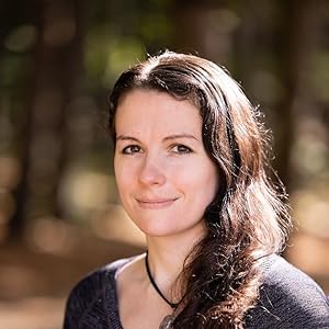 Photo of Liz Delton