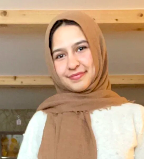 Photo of Aamna Qureshi
