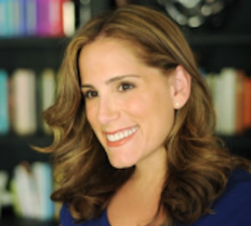 Photo of Julie Buxbaum