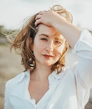 Photo of Hannah Kaner