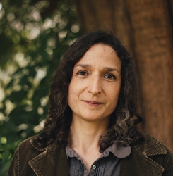 Photo of Angela Tomaski
