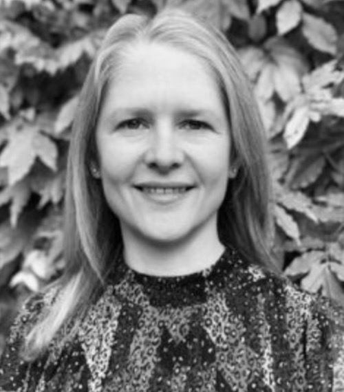 Photo of Nikki Smith