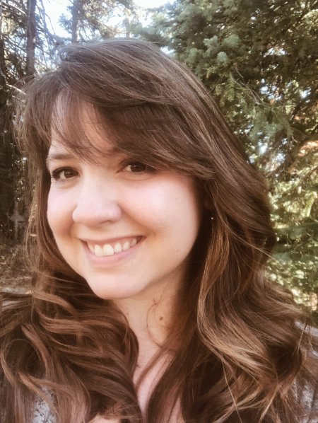 Photo of Shari L. Tapscott