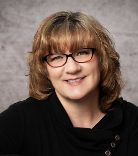 Photo of Darynda Jones