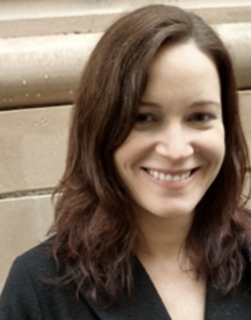Photo of Lisa Lutz
