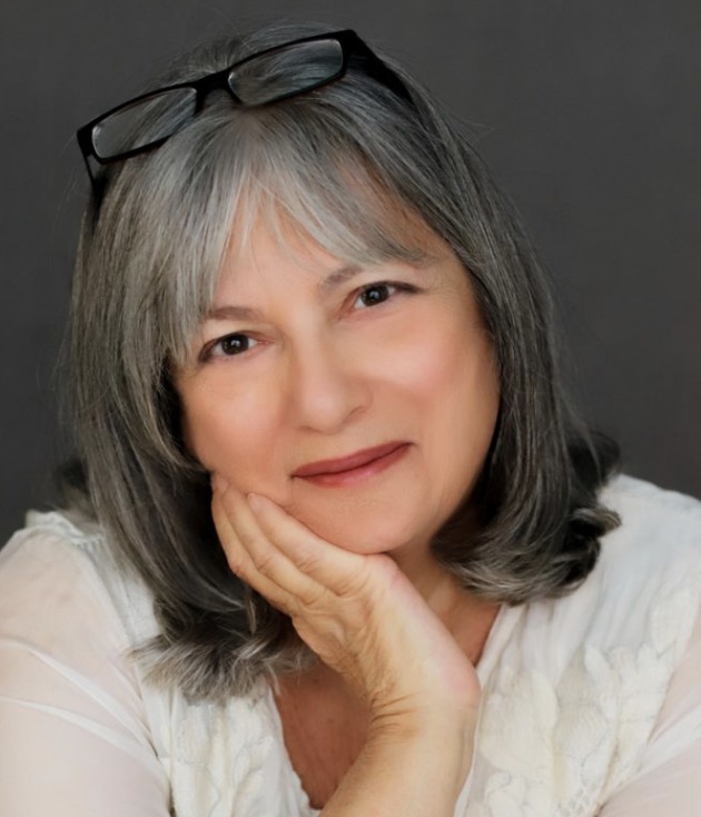 Photo of Alice Hoffman