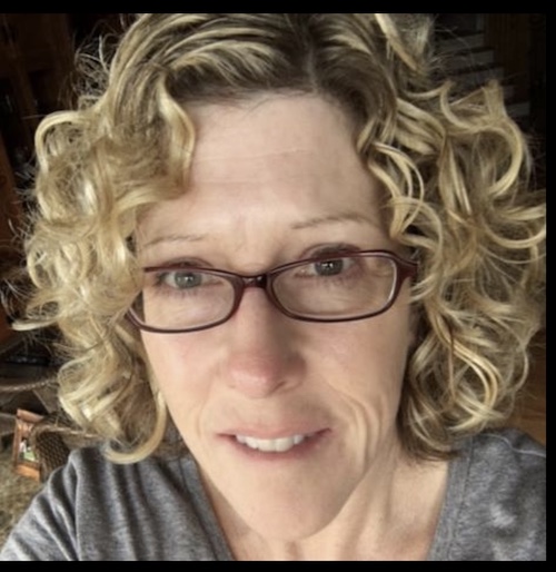 Photo of Leighann Dobbs