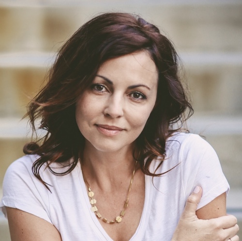 Photo of Renée Carlino