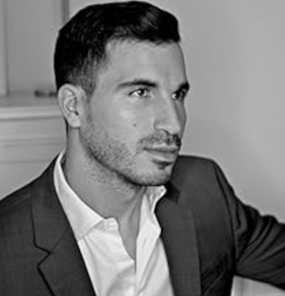 Photo of Javier Castillo