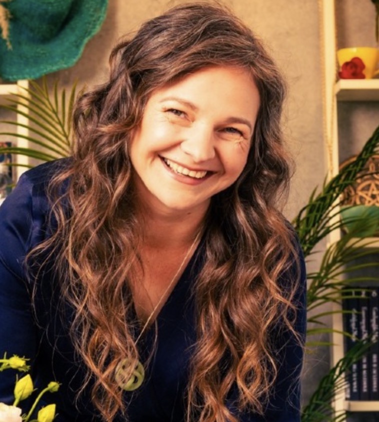 Photo of Iris Beaglehole