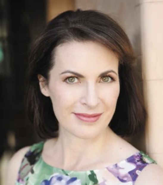 Photo of Lisa Kleypas