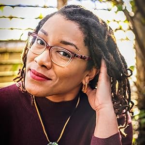 Photo of Tracy Deonn