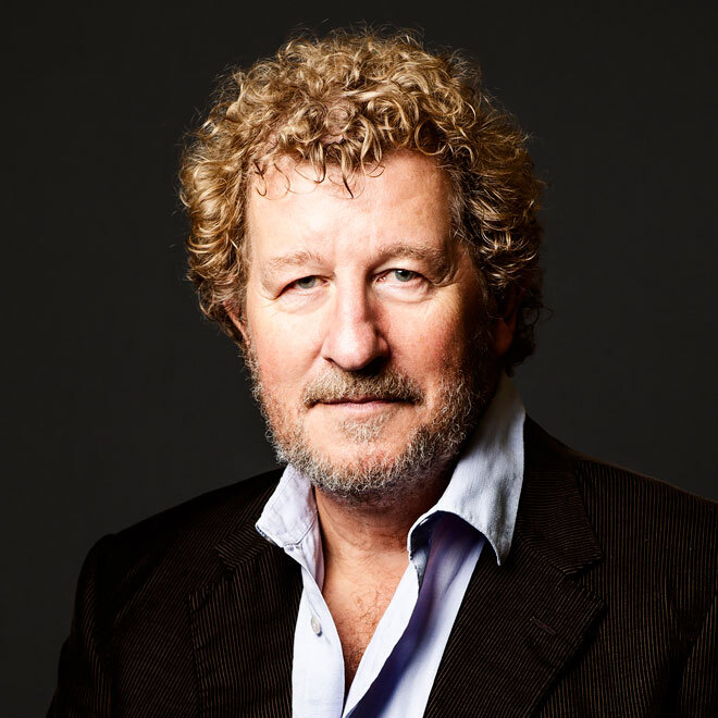 Photo of Sebastian Faulks