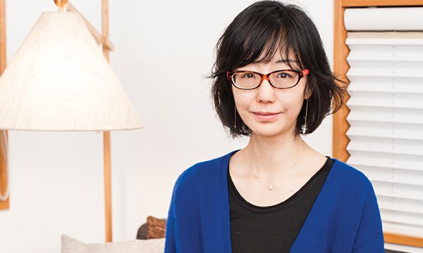 Photo of Hiromi Kawakami