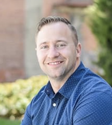 Photo of Sean Crow