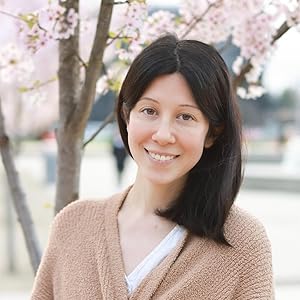 Photo of Kristen Loesch