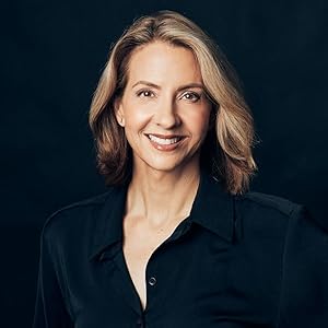 Photo of Robyn Harding