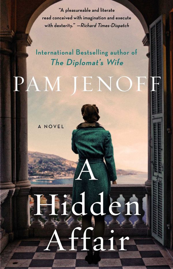 A Hidden Affair cover