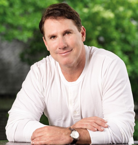 Photo of Nicholas Sparks