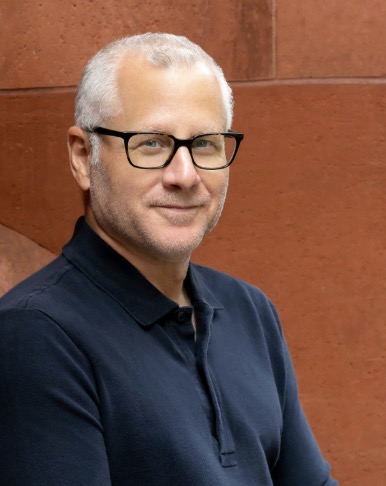 Photo of Tom Perrotta