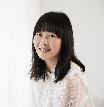 Photo of Lang Leav