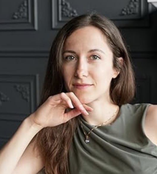 Photo of Robyn Abbott