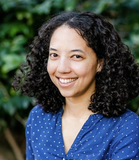 Photo of Shauna Robinson