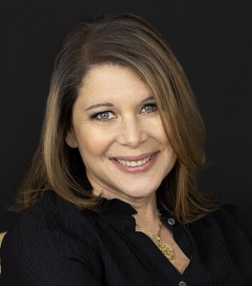 Photo of Lynda Cohen Loigman