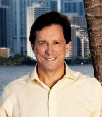 Photo of James Grippando