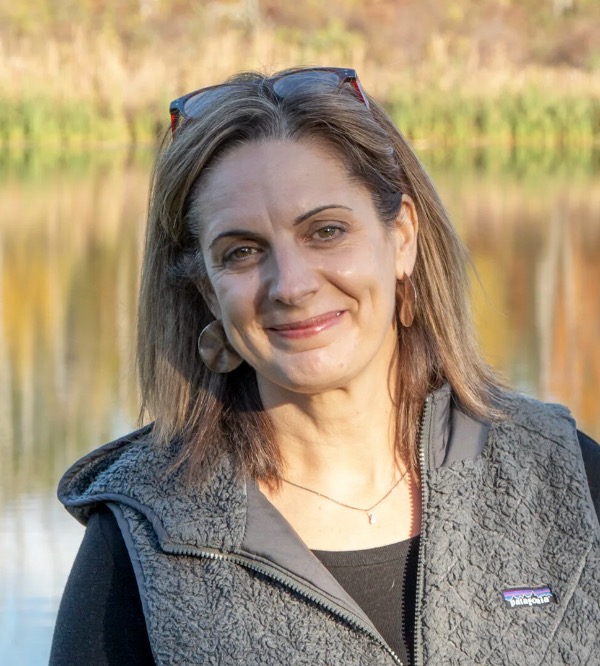Photo of Ali Benjamin