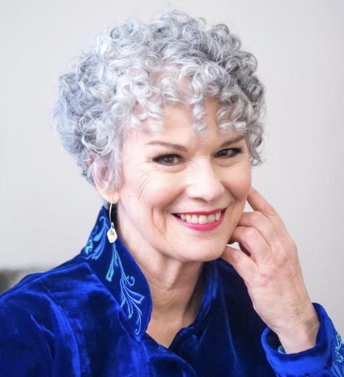 Photo of Dinah Jefferies