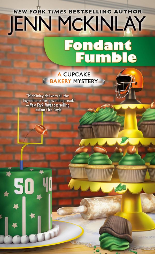 Fondant Fumble Book Cover