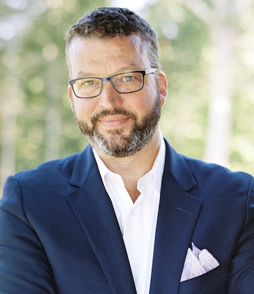 Photo of John Hart
