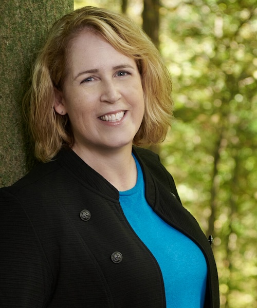 Photo of Kelley Armstrong